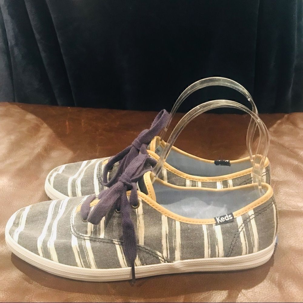 ✅Keds Striped Distressed Sneakers